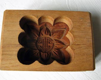 Antique French Farmhouse Kitchen Decoration Butter Mold