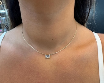 Solitaire Lab Diamant im Smaragdschliff | 1.20 CT E VS1 | 14K Gelbgold | IGI-zertifiziert