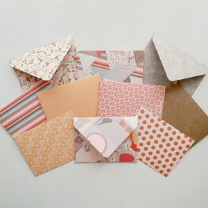 COTTAGE GARDEN Mini Envelopes - Set of 10 handmade mini envelopes with blank notecards - The Paper Stack