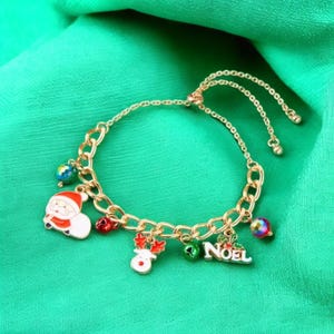 Santa Claus & Snowman Christmas Charm Bracelet - Adjustable Holiday Pendant Bracelet for Women