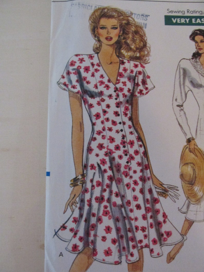 sewing pattern size 6-8-10 vintage vogue Vogue 7435 dress pattern 1989 retro very easy vogue
