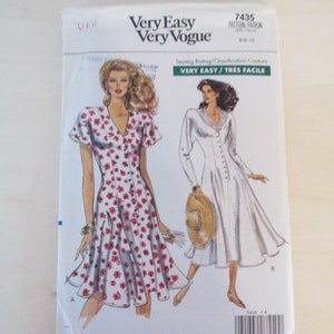 7445 Vogue 1989 Vintage Sewing Pattern Misses' Blouse Size 6-8-10 