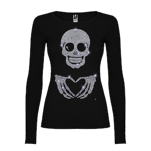 Camiseta com caveira, camiseta com caveira e strass, camisa com strass, camiseta com glitter, camisa de manga comprida, camiseta feita à mão com strass