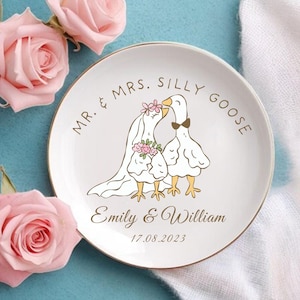Mr and Mrs Silly Goose Ring Dish, Custom Jewelry Dish, Personalized Engagement Ring Holder, Housewarming Home Decor, Goose Wedding Gift