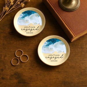 Beach Engaged Ring Dish, Wedding Gifts, Custom Engagement Gifts Couple, Gift For Bride and Groom, Beach Engagement Trinket Dish, Ring Holder