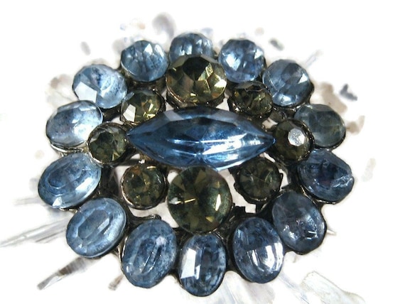 Vintage 50's blue and gray crystal brooch - image 1