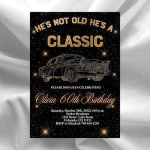 Convite editável de aniversário de 60 anos com carro dourado vintage, tema de aniversário para amantes de carros clássicos, modelos de convites de aniversário com carros retrô, qualquer idade