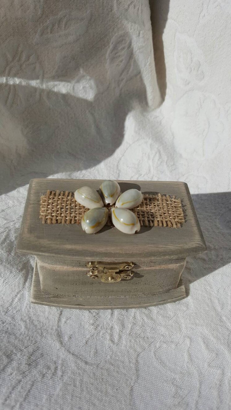 Bohemian wedding Ring Box Rustic Beach Boho Wedding Ring pillow Alternative trinket or memory box Proposal Engagement Ring Box