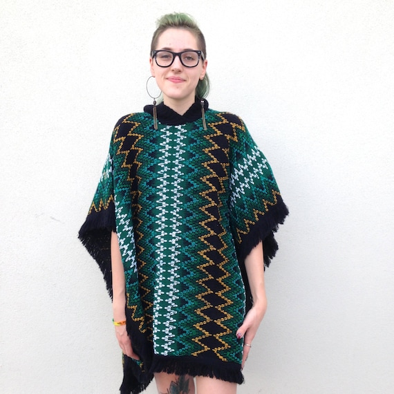 Vintage poncho Black poncho green poncho Patterned