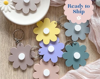 Flower Key ring, Gifts, Thank you Gift, Gift Ideas, Key ring Gift, Key ring, Gifting, Bag Decor, Key Decor, Ready to Ship