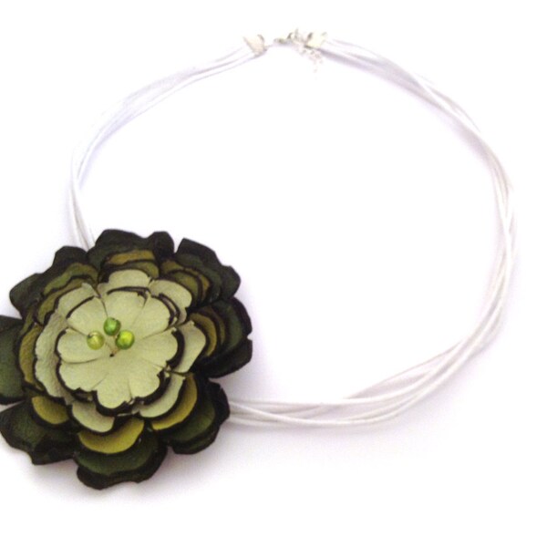 30% OFF SALE SALE Statement leather nacklace with flower Green and white necklace Leather jewelry