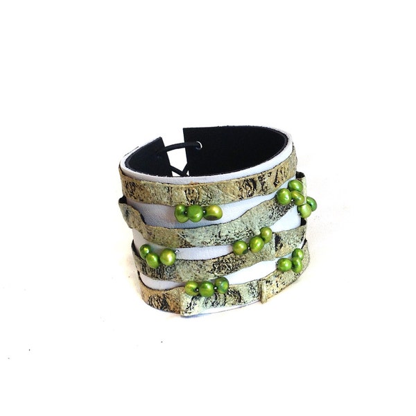 Green leather bracelet with pearls Leather jewelry SALE