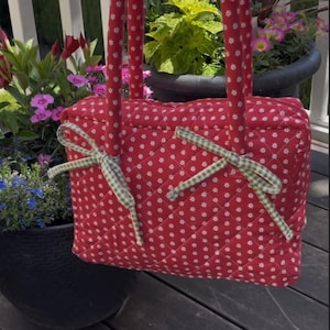 Summer Shoulder Bag Sewing Pattern + Instructions