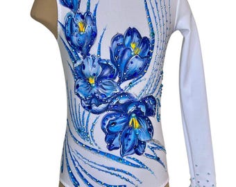 Turnpakje voor ritmische gymnastiek, blauwe bloemen, strassteentjes, maat 6-8