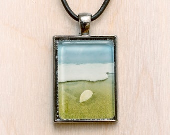 Ocean Photo Jewelry/Beach Photo Necklace/Pacific Ocean Pendant/Ocean Jewelry/Ocean Necklace/Beach Jewelry/Beach Necklace/Beach Pendant