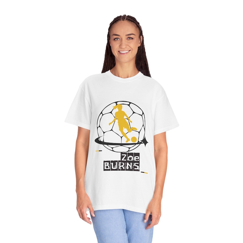 Zoe Burns Utah Royals FC Women's Soccer Unisex Garment-Dyed T-shirt bild 1