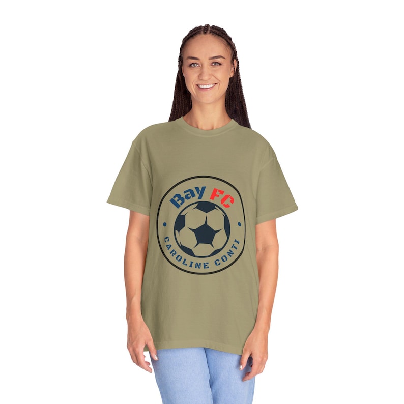 Caroline Conti Bay FC Women's Soccer Unisex Garment-Dyed T-shirt bild 6