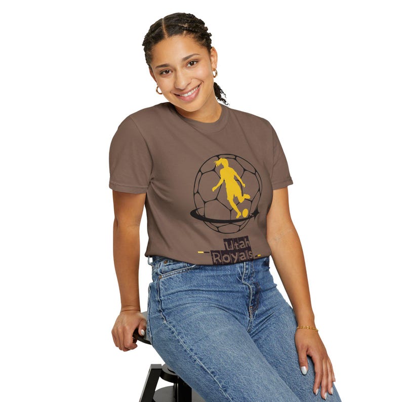 Maglietta unisex tinta in capo Utah Royals FC Soccer immagine 7