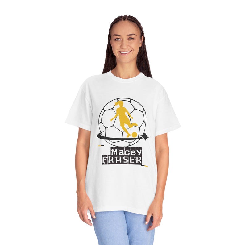 メイシー・フレイザー ユタ・ロイヤルズ FC レディース サッカー ユニセックス ガーメントダイ Tシャツ 画像 1