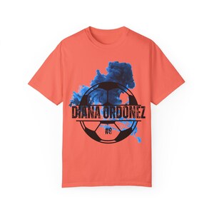 Diana Ordónez Houston Dash Women's Soccer Unisex Garment-Dyed T-shirt image 3