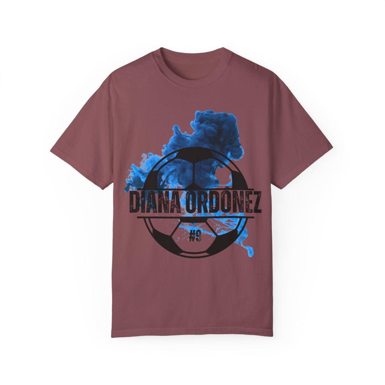 Diana Ordónez Houston Dash Women's Soccer Unisex Garment-Dyed T-shirt image 4
