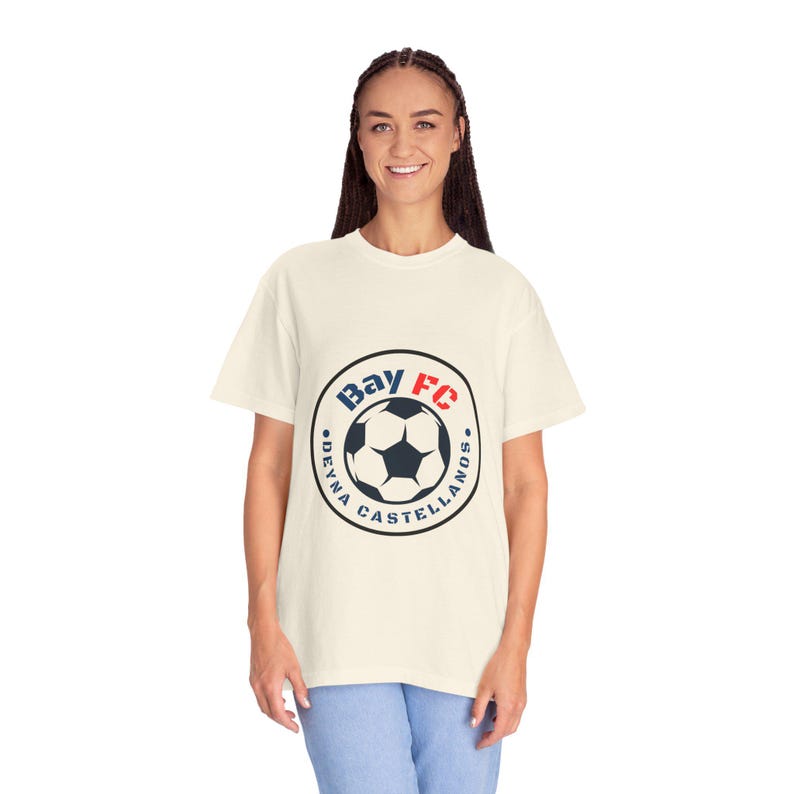 Koszulka piłkarska damska Deyna Castellanos Bay FC Unisex z barwionym materiałem zdjęcie 5