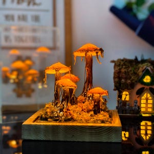 Lámpara de noche con forma de hongo mágico: luz LED artesanal, decoración acogedora estilo cottagecore, estilo bohemio.