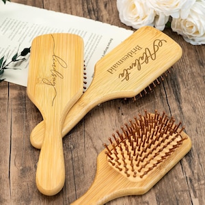 Personalized Bridesmaid Comb, Bridesmaid Gift, Wedding Comb, Custom Hair Comb Gift, Engraved Wood Comb, Bridesmaid Proposal, Gift for Women