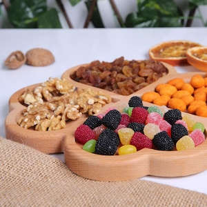 Beech Wood Snack Platter - Portion Control Platter, 4 Section 26cm x 26cm - Ideal For Serving Fruits, Snack Bowl and Nuts Tray