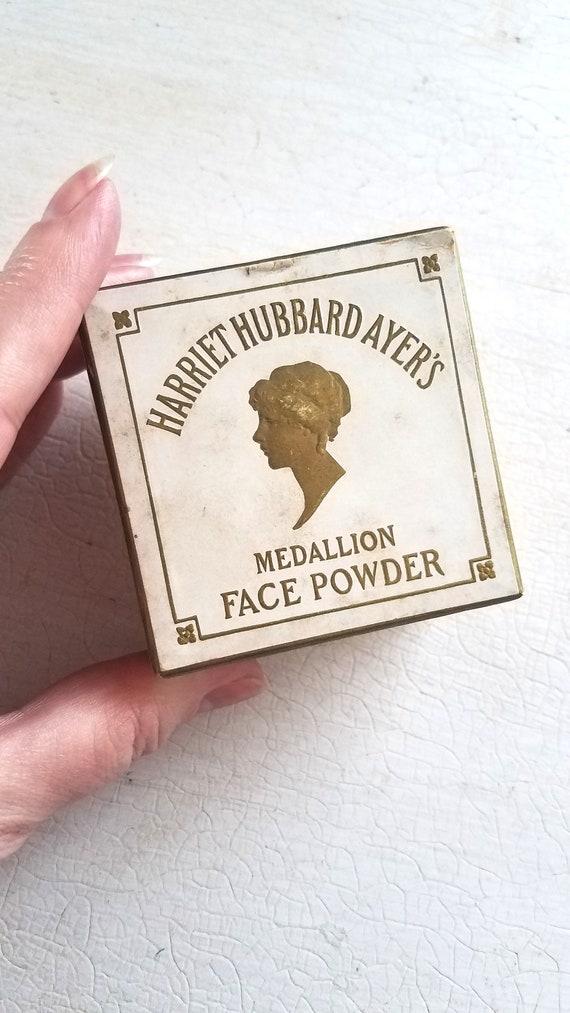 Rare Harriet Hubbard Ayer's Medallion White Face … - image 6