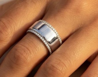 Accessorio per anello Oura, delicata fascia dell'eternità, incastonatura a pavé, delicato anello con zirconi cubici, regalo di Natale di lusso per matrimonio.