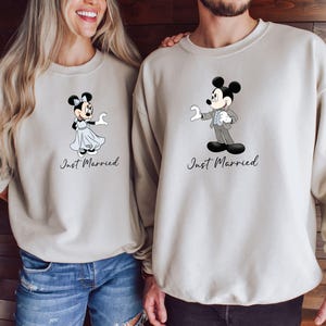 Mickey Minnie Just Married Matching Sweatshirts, Disney Couple Sweatshirt, Disney Honeymoon Sweatshirts, Just Married Gifts, Newlywed Gift