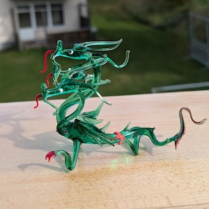 Lampwork Glass Dreiköpfige Drachen Figur: Sammler Kunst