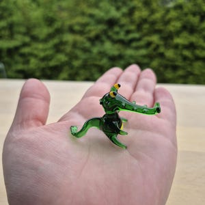 Miniature Lampwork Glass Crocodile: Handmade Green Reptile Figurine