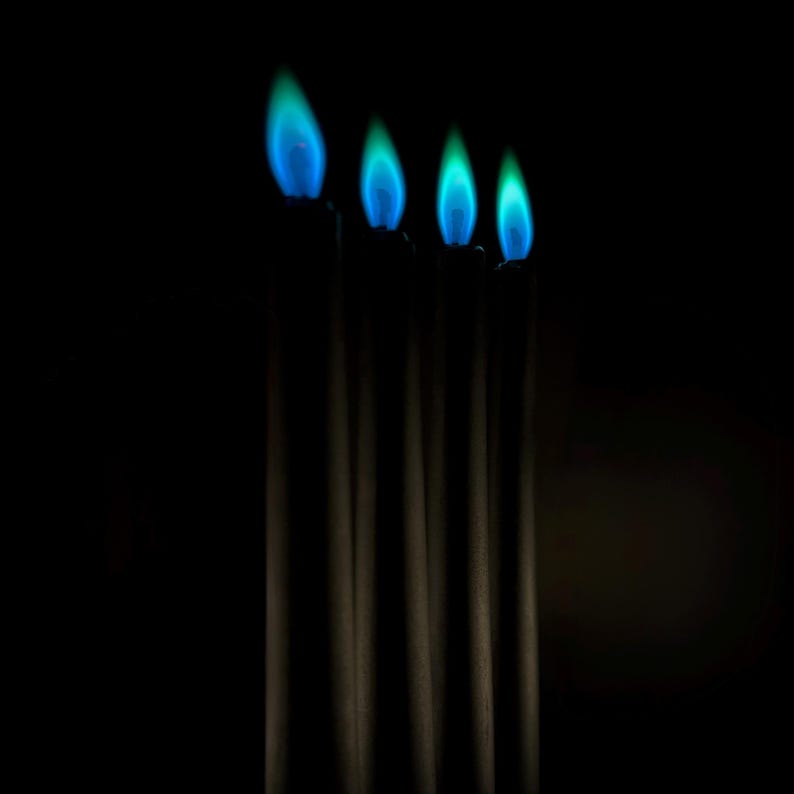 Aurora (Green Flame) Taper Candles - Real Flame image 1