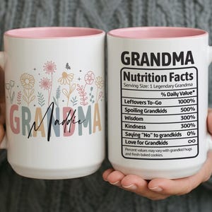 Gepersonaliseerde oma-mok met naam, aangepaste bloemenkoffiekop met grappige voedingsfeiten, uniek verjaardagscadeau voor oma, Gigi en Mimi
