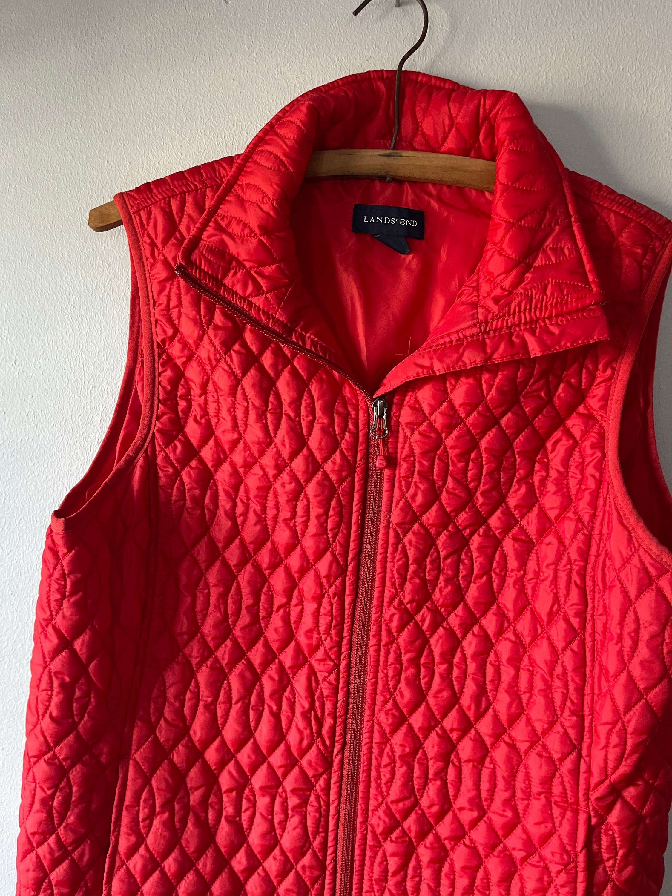 Lands end red puffer vest Clearance
