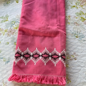 Vintage 60s Hot PINK Kitchen TOWEL With Stitched Trimming