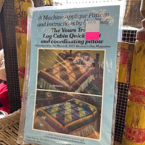 Vintage PATTERN for LOG CABIN Quilt new old stock 1979
