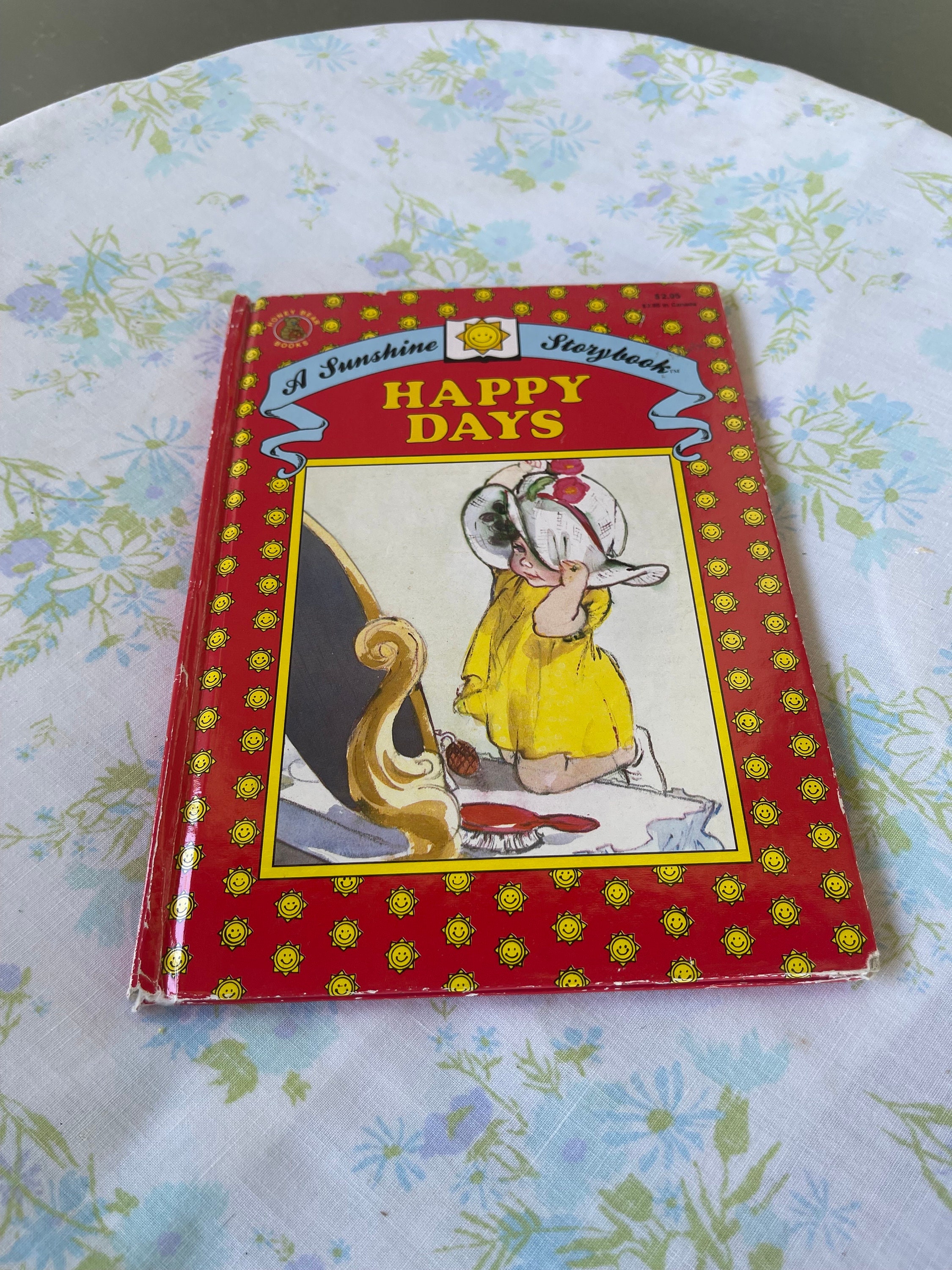 Happy Days Book - Etsy New Zealand