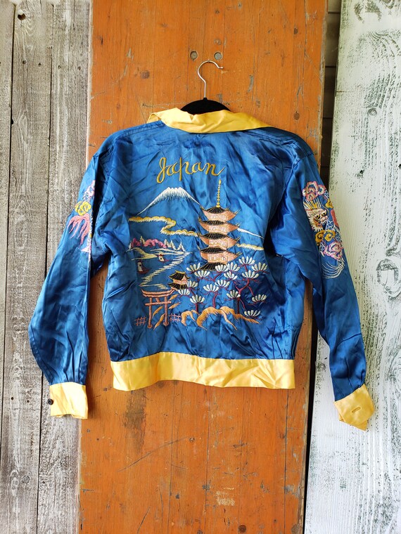 Vintage JAPAN Satiny SOUVENIR Jacket Medium