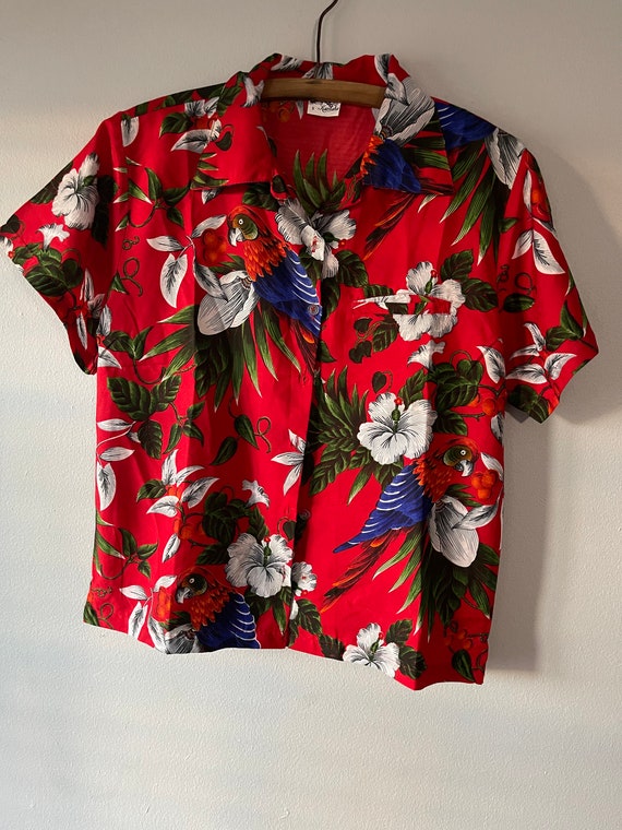 Vintage 80s HAWAIIAN Tropical King Kameha BLOUSE T