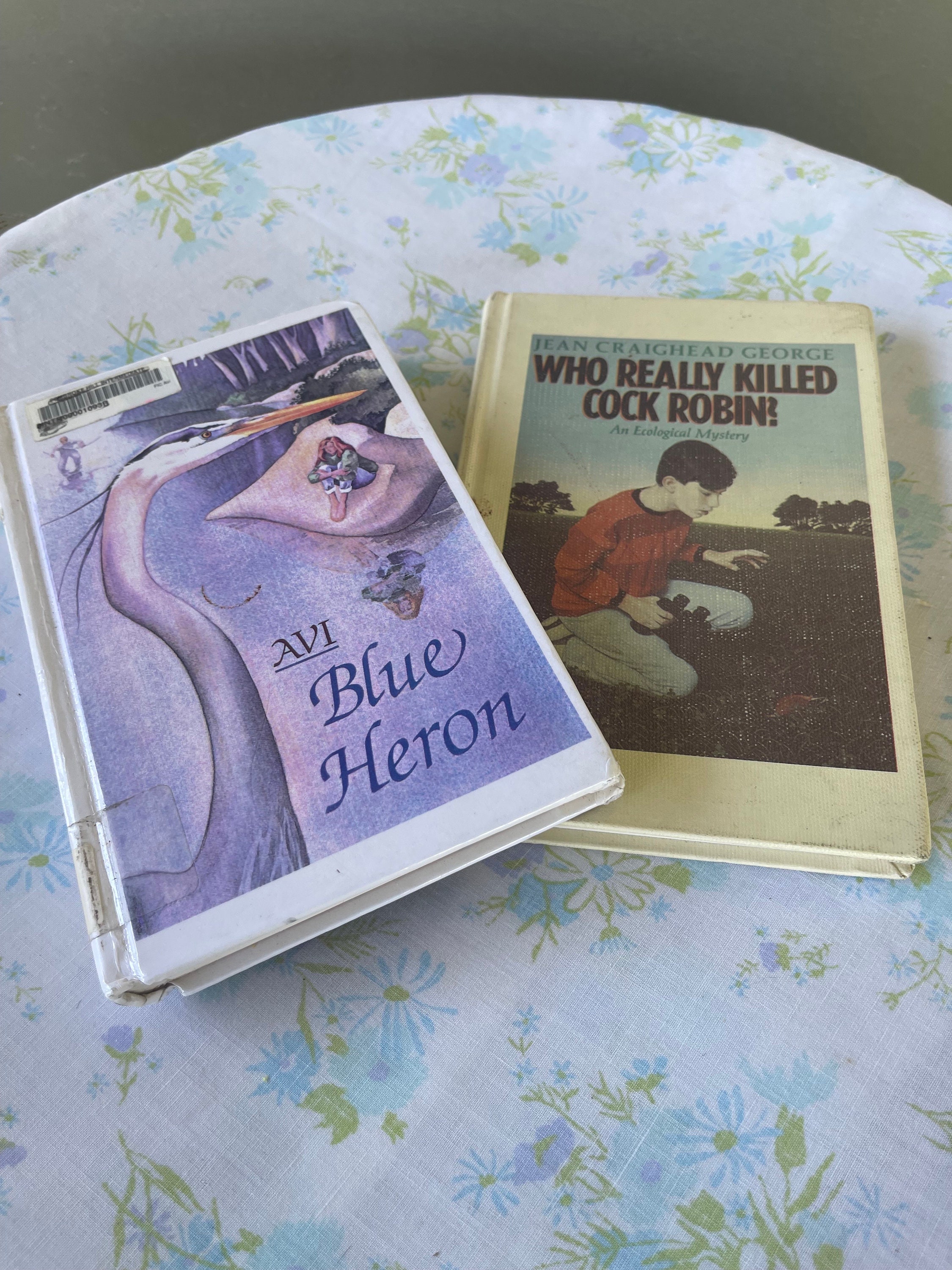 Vintage LOT of 2 STORYBOOKS Blue Heron and Who really Killed Cock Robin