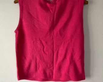 Vintage 60s HOT PINK Knit Sleeveless Shell TOP Medium