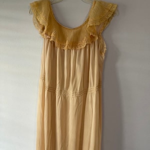 GORGEOUS Vintage 1960s GILBREATH Beige ROMANTIC Lingerie Night Gown medium image 1