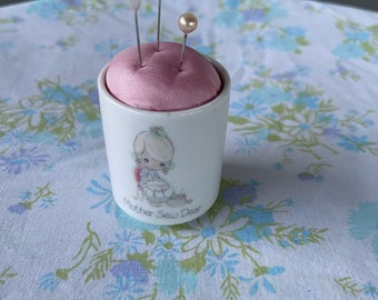 CUTE Vintage Precious Moments MOTHER Sew Dear Pin Cushion