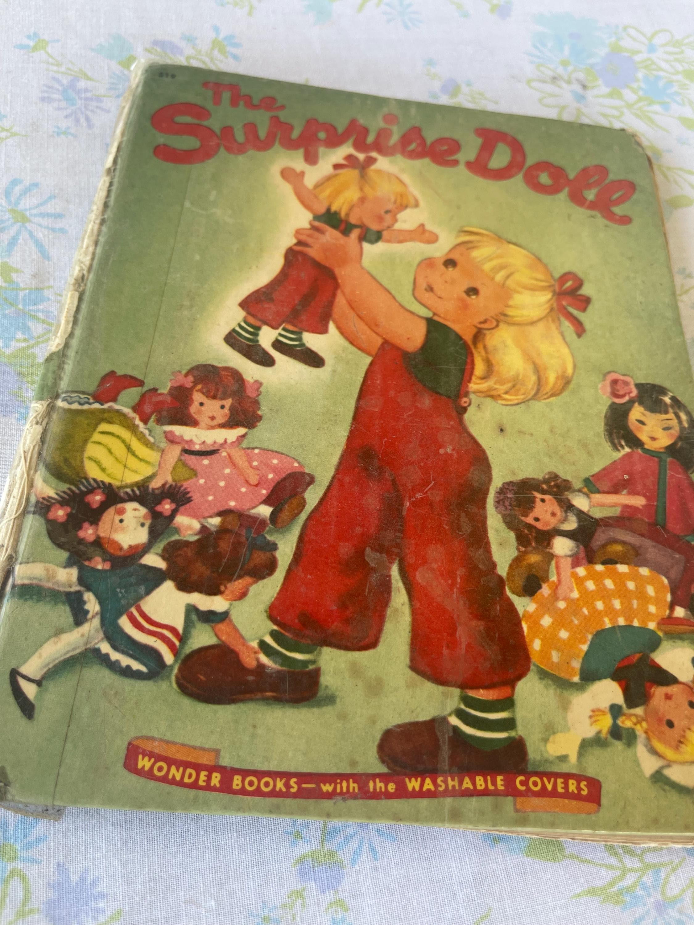 Vintage 50s CHILDREN Book the SURPRISE DOLL Kids Wonder Book