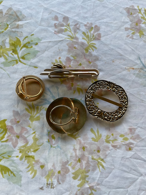 Vintage LOT of 4 SCARF Accessory CLIPS - image 2