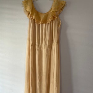 GORGEOUS Vintage 1960s GILBREATH Beige ROMANTIC Lingerie Night Gown medium image 2