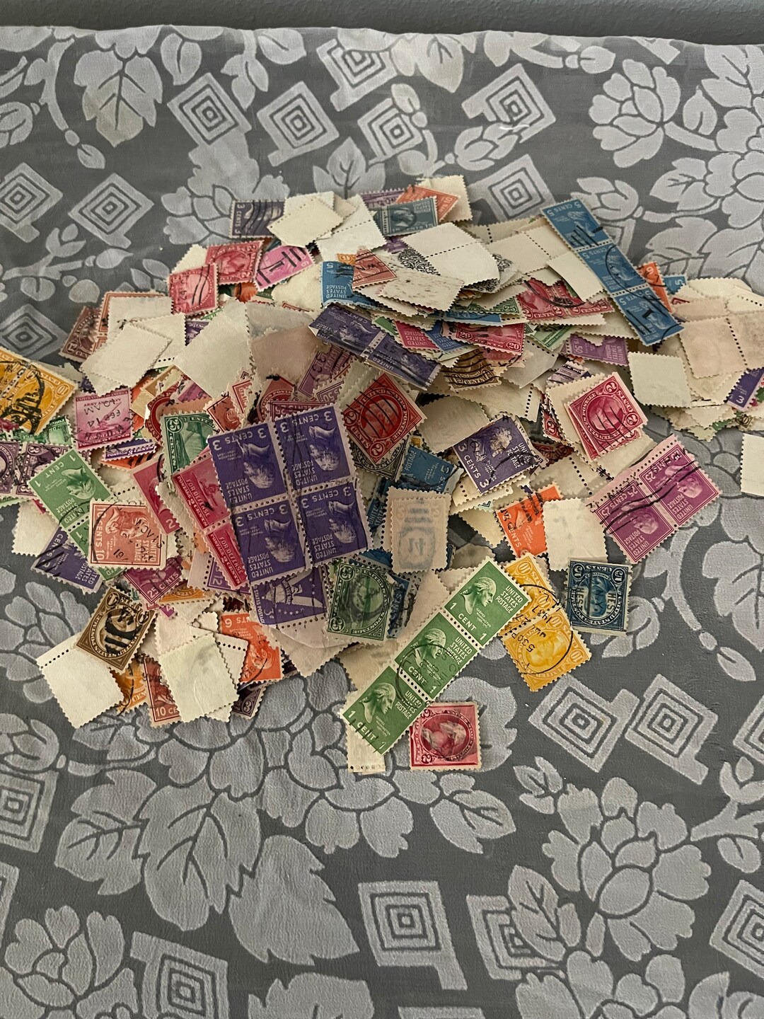 HUGE Lot of Vintage POSTAGE STAMPS Scrapbooking Paper Ephemeral - Etsy